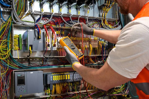 Best Electrical Contractors for Businesses  in Pinconning, MI